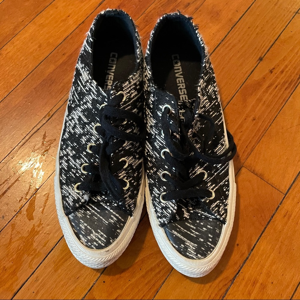 Converse Women's 6 CTAS GEMMA OX Low Top Chucks Black White